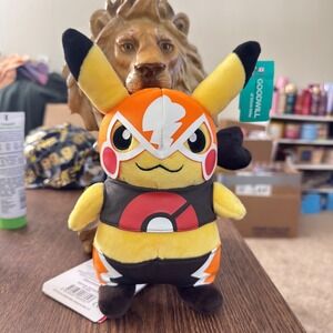 RARE PokemonCenter Limited Edition Pikachu Libre 8 Inch Luchador Wrestling NWT